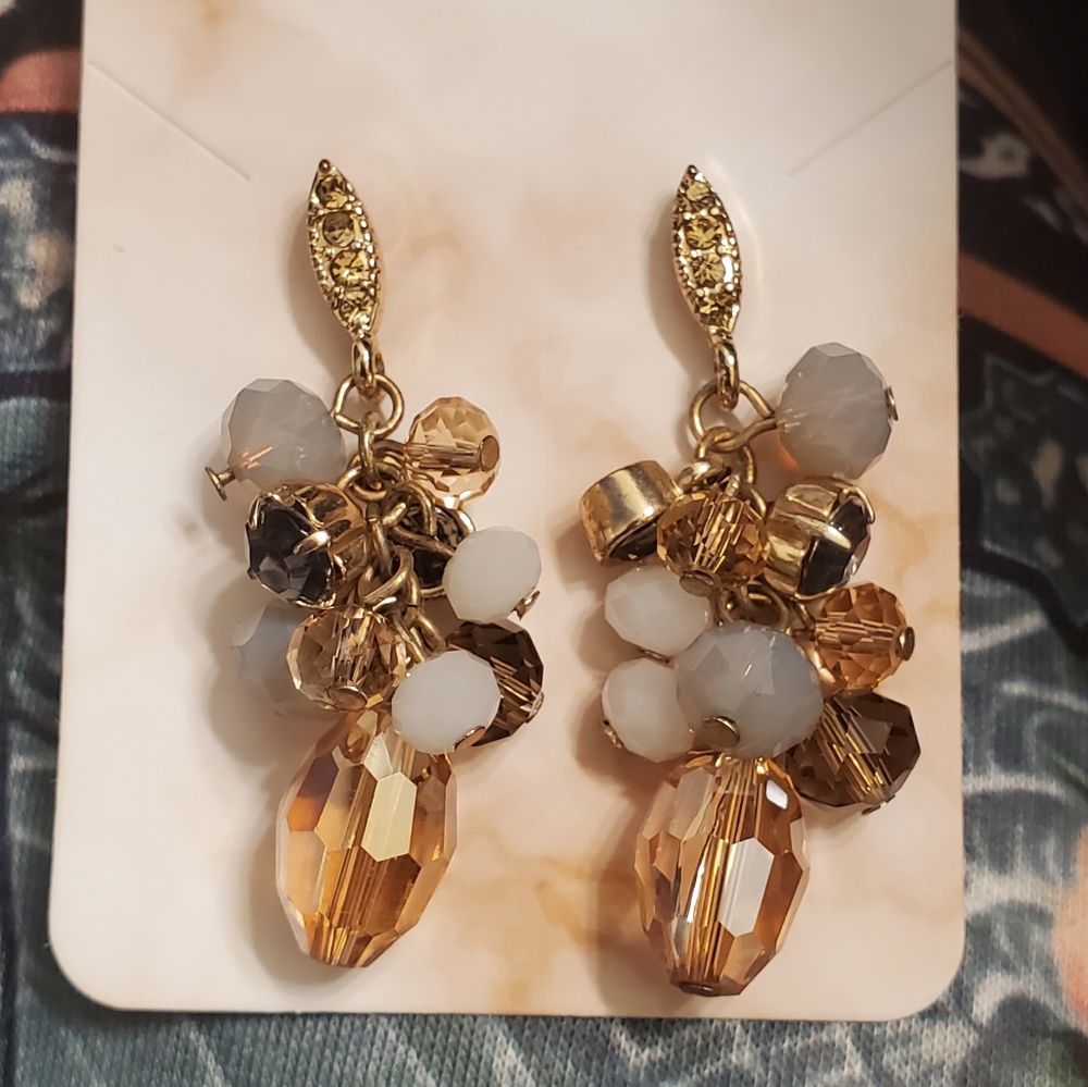E23 Accent Cluster Earrings